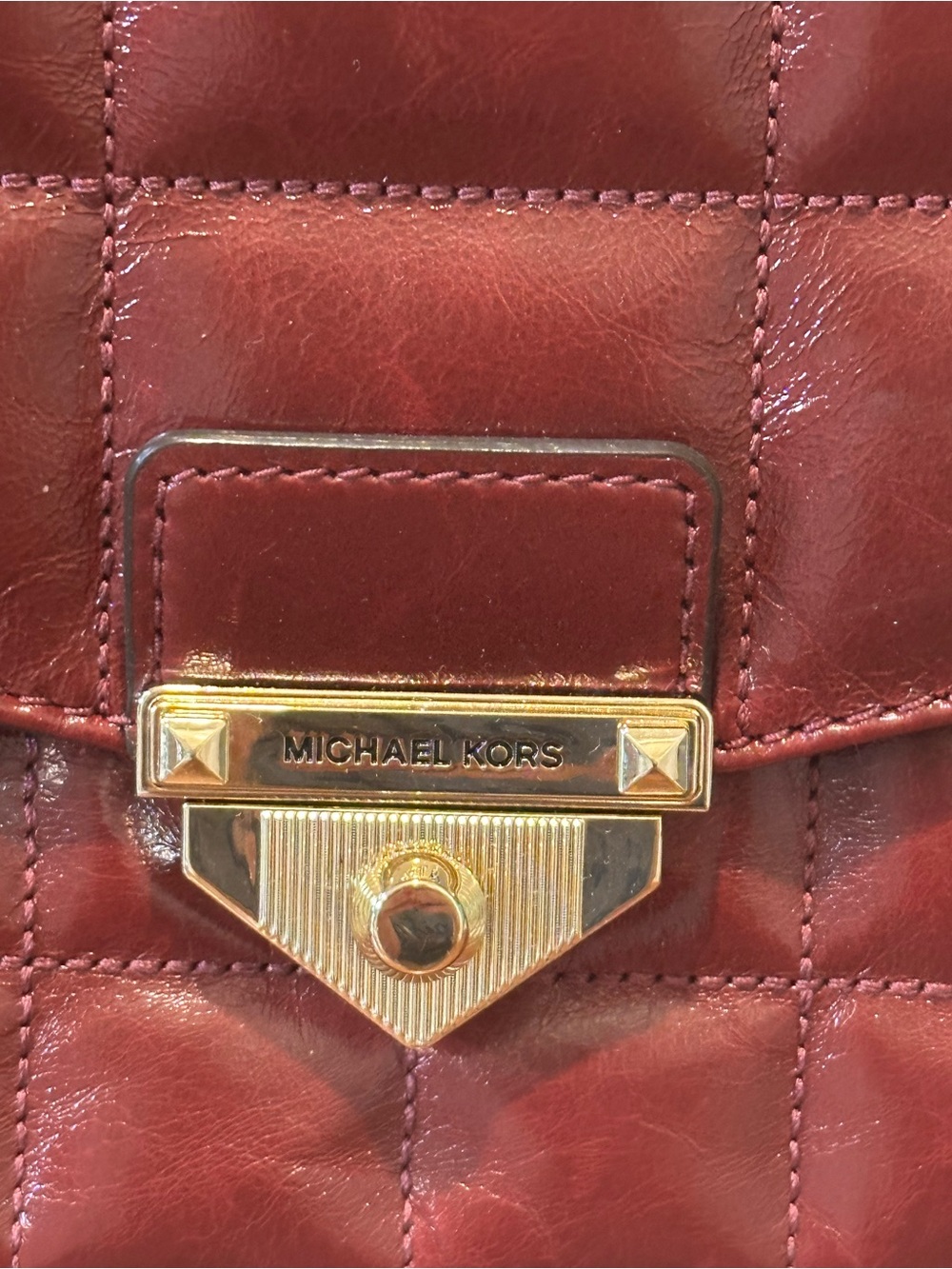 Michael Kors Extra Large Soho Quilted Berry Color Leather Chain Shoulder Bag – - Picture 10 of 10